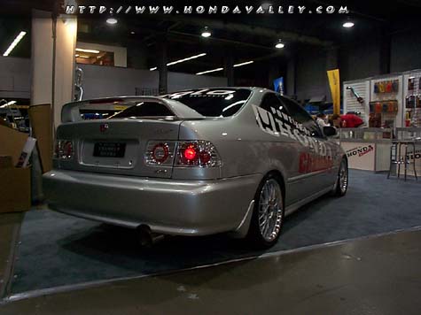 rides111900-12.jpg